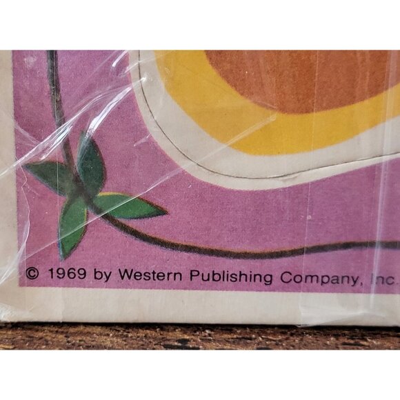 Lot of 2 Vintage Cardboard Kids' Tray Puzzles Western Publishing Co. 1969 - Picture 4 of 11